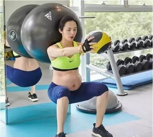 腹直肌分離怎么恢復(fù)？腹直肌都沒受過傷，怎么就分離了呢？