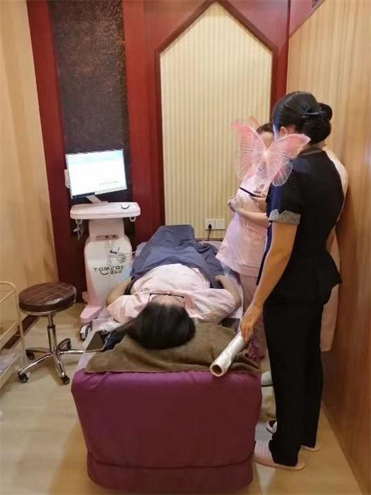 便攜式盆底康復(fù)治療儀，解決產(chǎn)康從業(yè)者上門產(chǎn)康服務(wù)